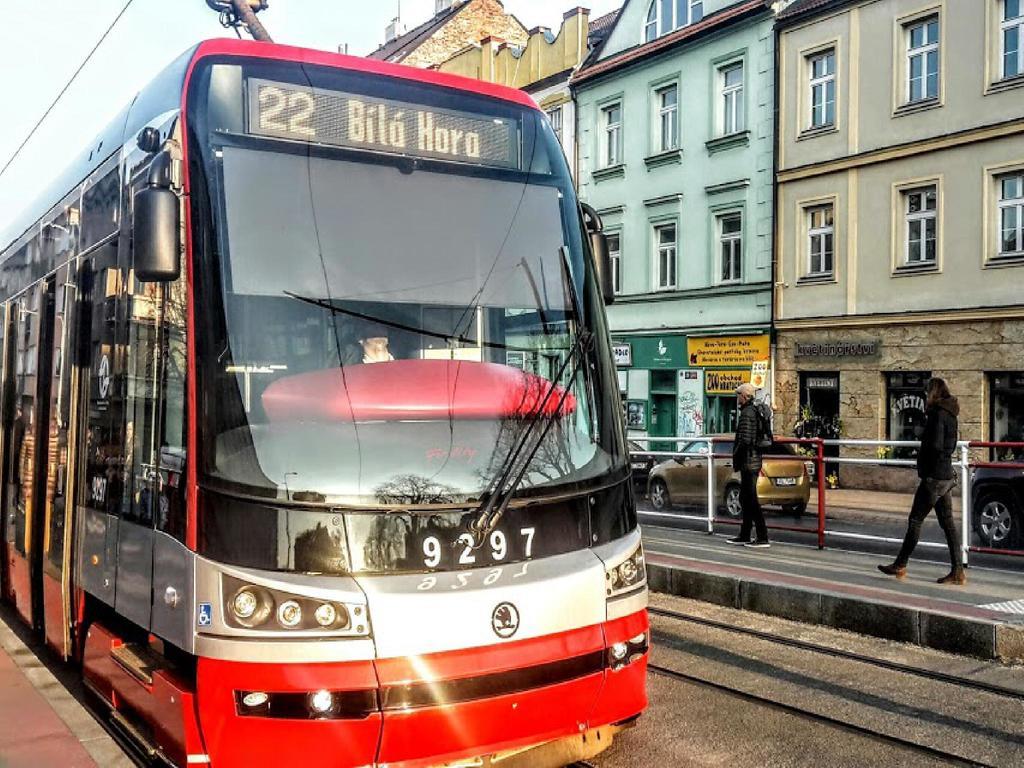 Hotel Wertheim Praha Bagian luar foto